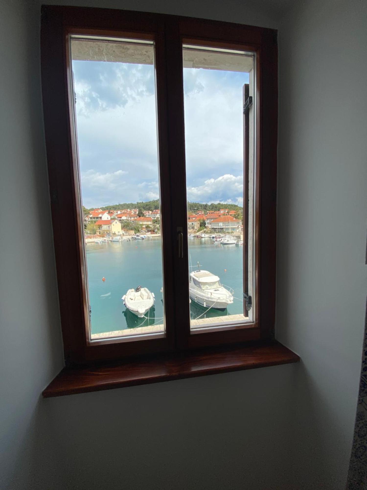 Ancora Faros Apartman Stari Grad  Szoba fotó