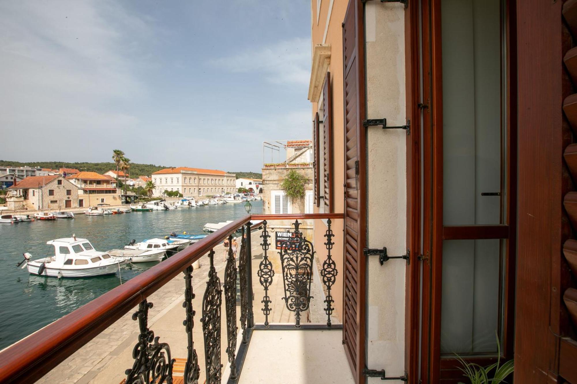 Ancora Faros Apartman Stari Grad  Kültér fotó